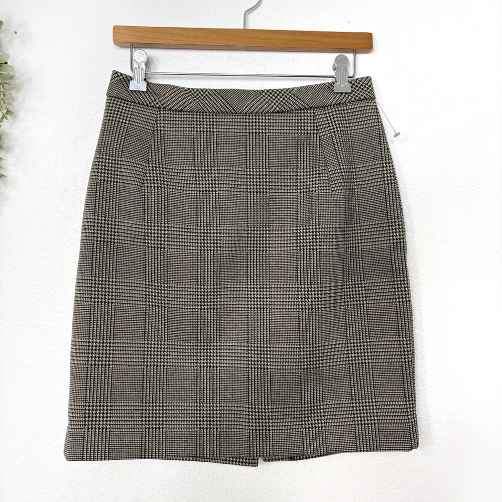 H&M • Beige & Black Checked Skirt